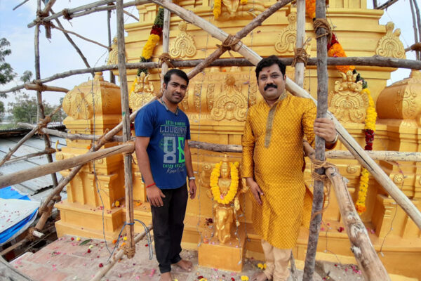 Mahesh Mahadev and Sunil witnessed the Kumbabishekam of Veera Raghava Perumal Temple at Naduvakurichi, Tirunelveli on February 2, 2019